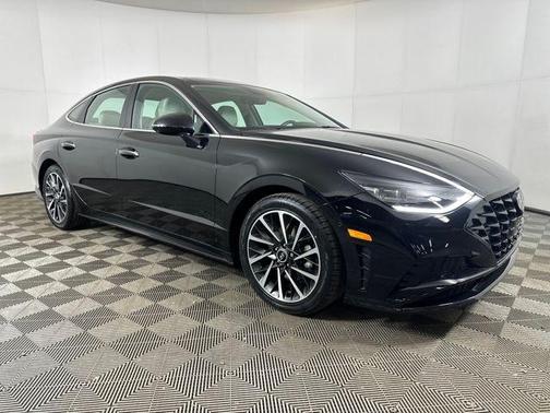 2023 Hyundai SONATA Limited