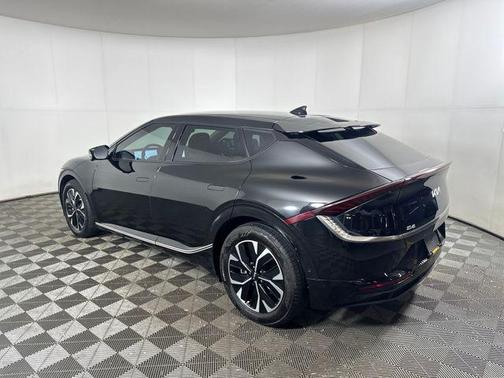 2024 Kia EV6 Wind