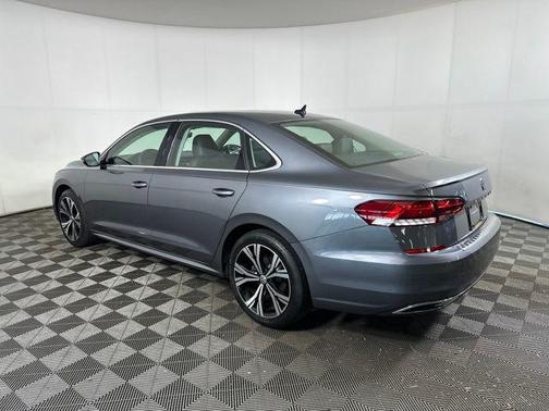 2021 Volkswagen Passat 2.0T SE