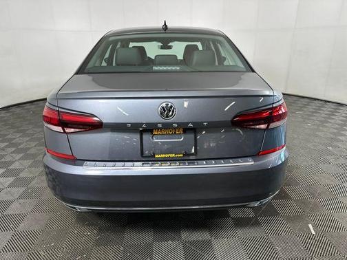 2021 Volkswagen Passat 2.0T SE