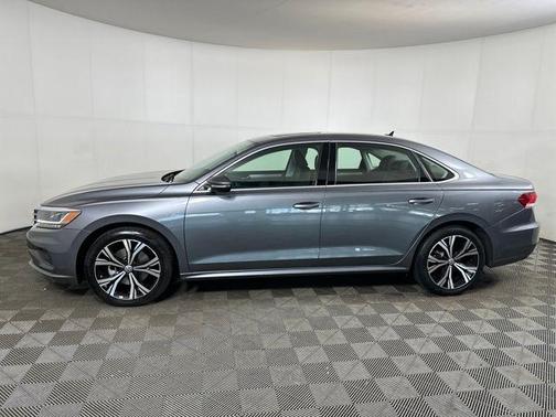 2021 Volkswagen Passat 2.0T SE