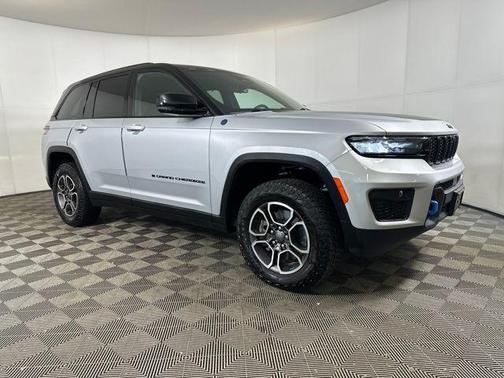 2023 Jeep Grand Cherokee 4xe Trailhawk