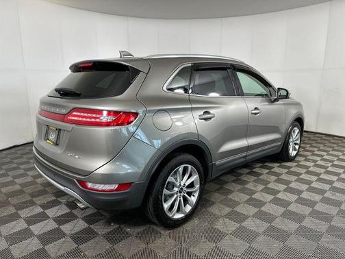 2017 Lincoln MKC Select