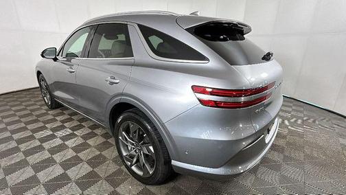 Savile Silver 2024 Genesis Electrified GV70 Advanced AWD