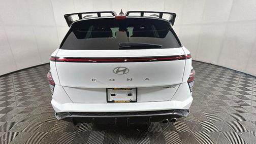 Atlas White 2024 Hyundai KONA N Line