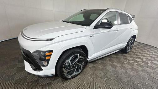 Atlas White 2024 Hyundai KONA N Line