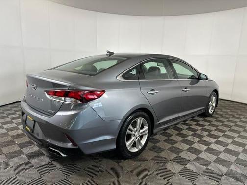 2018 Hyundai SONATA Limited