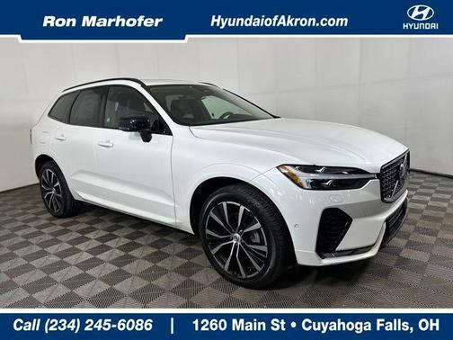 2025 Volvo XC60 B5 Plus