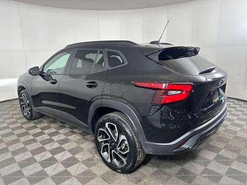 2025 Chevrolet Trax FWD 2RS