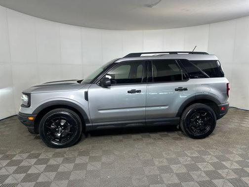Iconic Silver Metallic 2021 Ford Bronco Sport Base