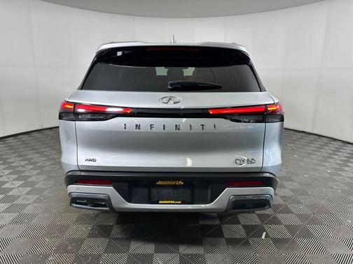 2022 INFINITI QX60 Luxe