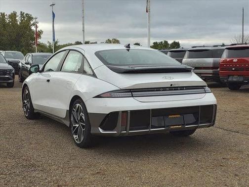 2024 Hyundai IONIQ 6 SEL