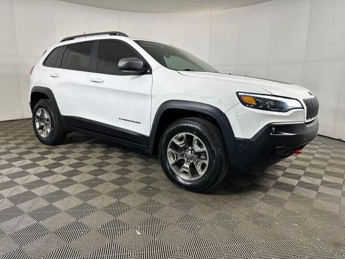 Bright White Clearcoat 2020 Jeep Cherokee Trailhawk