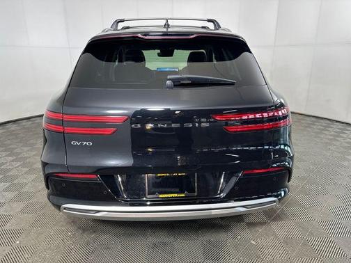 2024 Genesis Electrified GV70 Advanced AWD