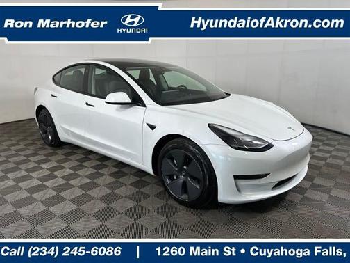 2022 Tesla Model 3 Standard Range