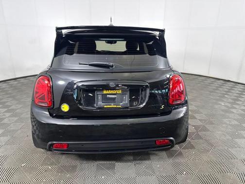 2022 MINI Hardtop Cooper S