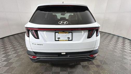 White Pearl 2024 Hyundai TUCSON SEL