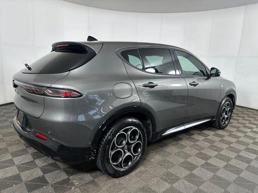 2024 Alfa Romeo Tonale Ti EAWD