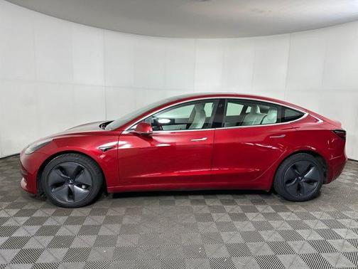 2020 Tesla Model 3 Long Range