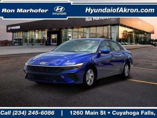 2025 Hyundai ELANTRA SE