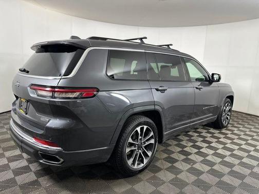 2022 Jeep Grand Cherokee L Overland