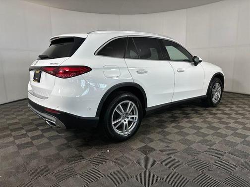 2023 Mercedes-Benz GLC 300 4MATIC