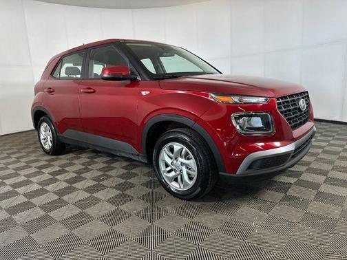 2025 Hyundai VENUE SE