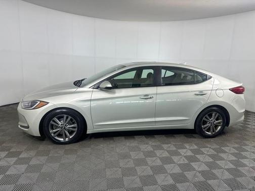 2017 Hyundai ELANTRA Value Edition