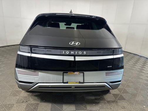 2022 Hyundai IONIQ 5 Limited
