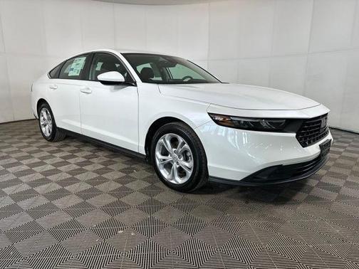 2025 Honda Accord LX 1.5T