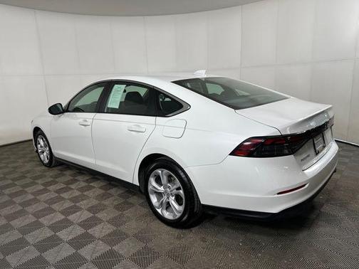 2025 Honda Accord LX 1.5T