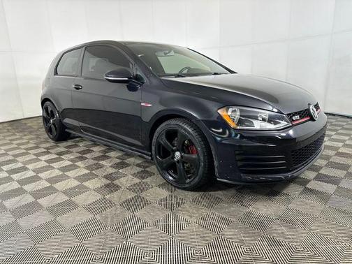 2015 Volkswagen Golf GTI 2.0T S 4-Door