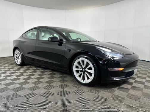 2021 Tesla Model 3 Long Range