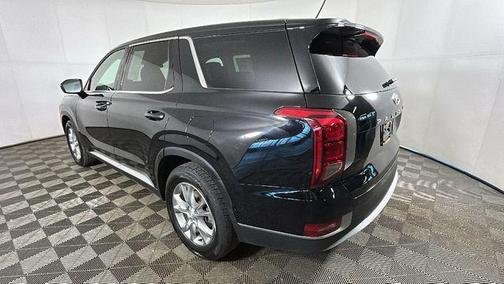 Abyss Black Pearl 2022 Hyundai PALISADE SE