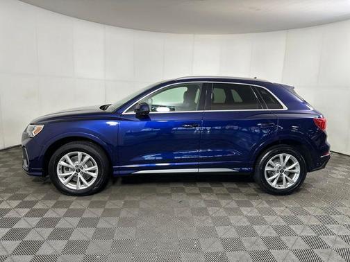 2022 Audi Q3 45 S line Premium Plus