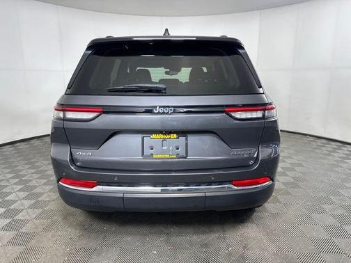 2023 Jeep Grand Cherokee Laredo