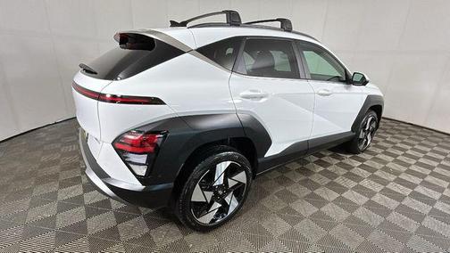 Atlas White 2025 Hyundai KONA Limited
