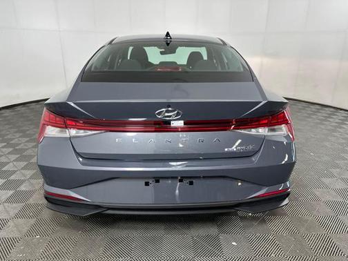 2023 Hyundai ELANTRA HEV Blue