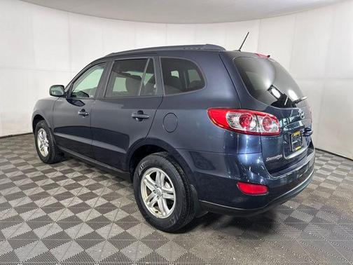 2012 Hyundai SANTA FE GLS