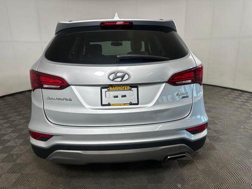 Sparkling Silver 2017 Hyundai Santa Fe Sport 2.4L