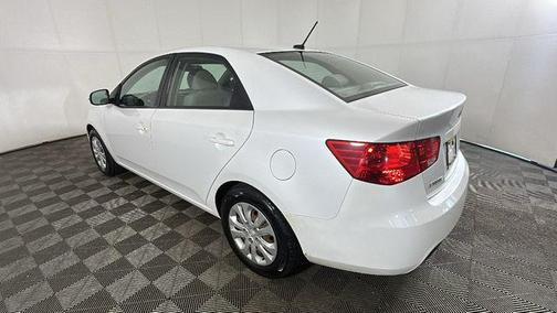 Snow White Pearl 2012 Kia Forte EX