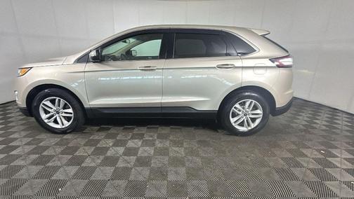 White Gold Metallic 2018 Ford Edge SEL