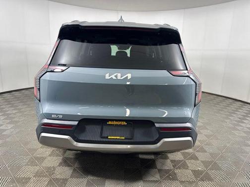 2024 Kia EV9 Wind