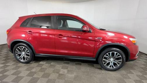Rally Red Metallic 2016 Mitsubishi Outlander Sport 2.0 ES