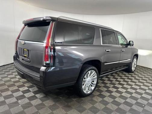 2016 Cadillac Escalade ESV Platinum