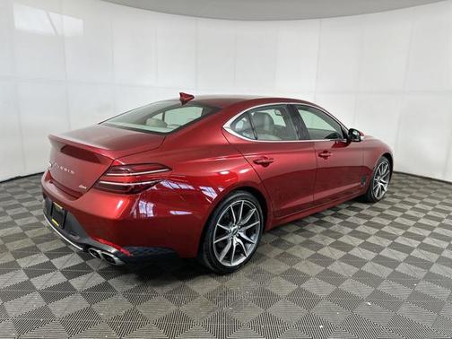2023 Genesis G70 2.0T AWD