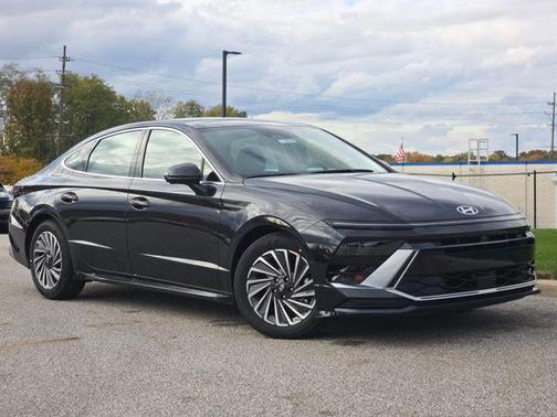 2026 Hyundai SONATA Hybrid Limited