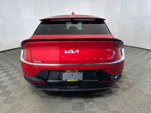 2024 Kia EV6 Wind