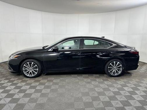 2019 Lexus ES 350 Base