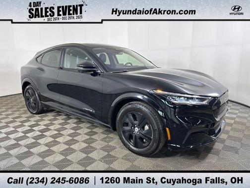 2021 Ford Mustang Mach-E California Route 1